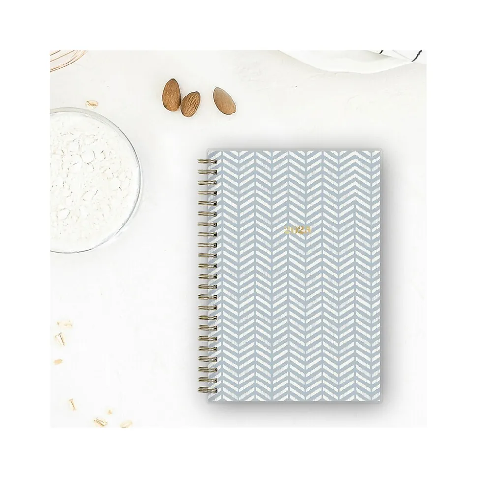 2025 Blue Sky Day Designer The Everygirl Evan Blue 5" x 8" Weekly & Monthly Planner, Plastic Cover, Blue/White (150778)