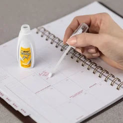 BIC Wite-Out 2-in-1 Correction Fluid, 15 ml., White (WOPFP11)