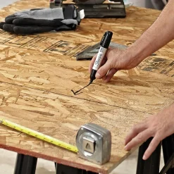 Sharpie King Size Permanent Markers, Chisel Tip, Black, 4/Pack (15661)