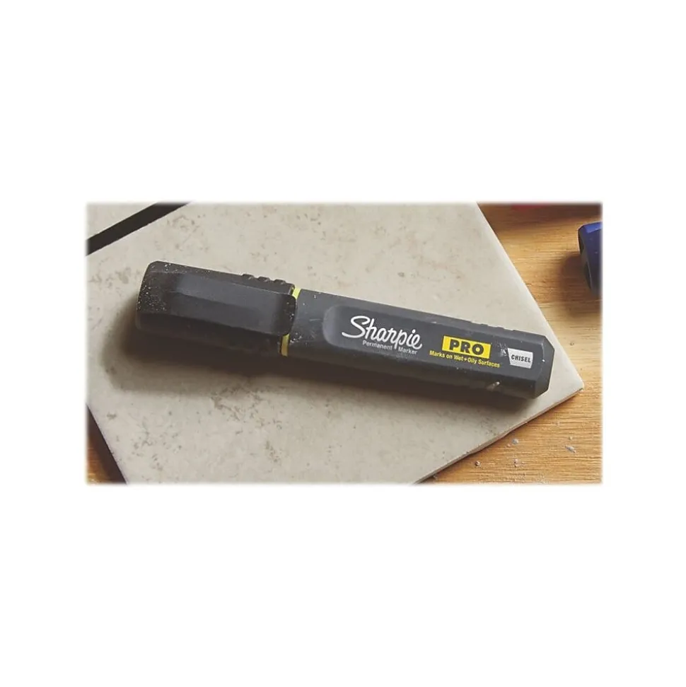 Sharpie PRO Permanent Markers, Chisel Tip, Assorted, 3/Pack (2018335/2178474)