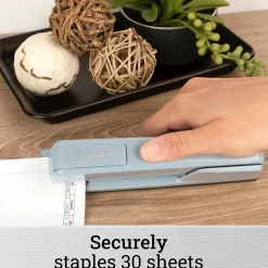 Swingline 747 Classic Metal Stapler, 20-Sheet Capacity, Sky Blue (74708)