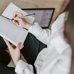 uniball 207 Impact Gel Pens, Bold Point, 1.0mm, Blue Ink (65801)